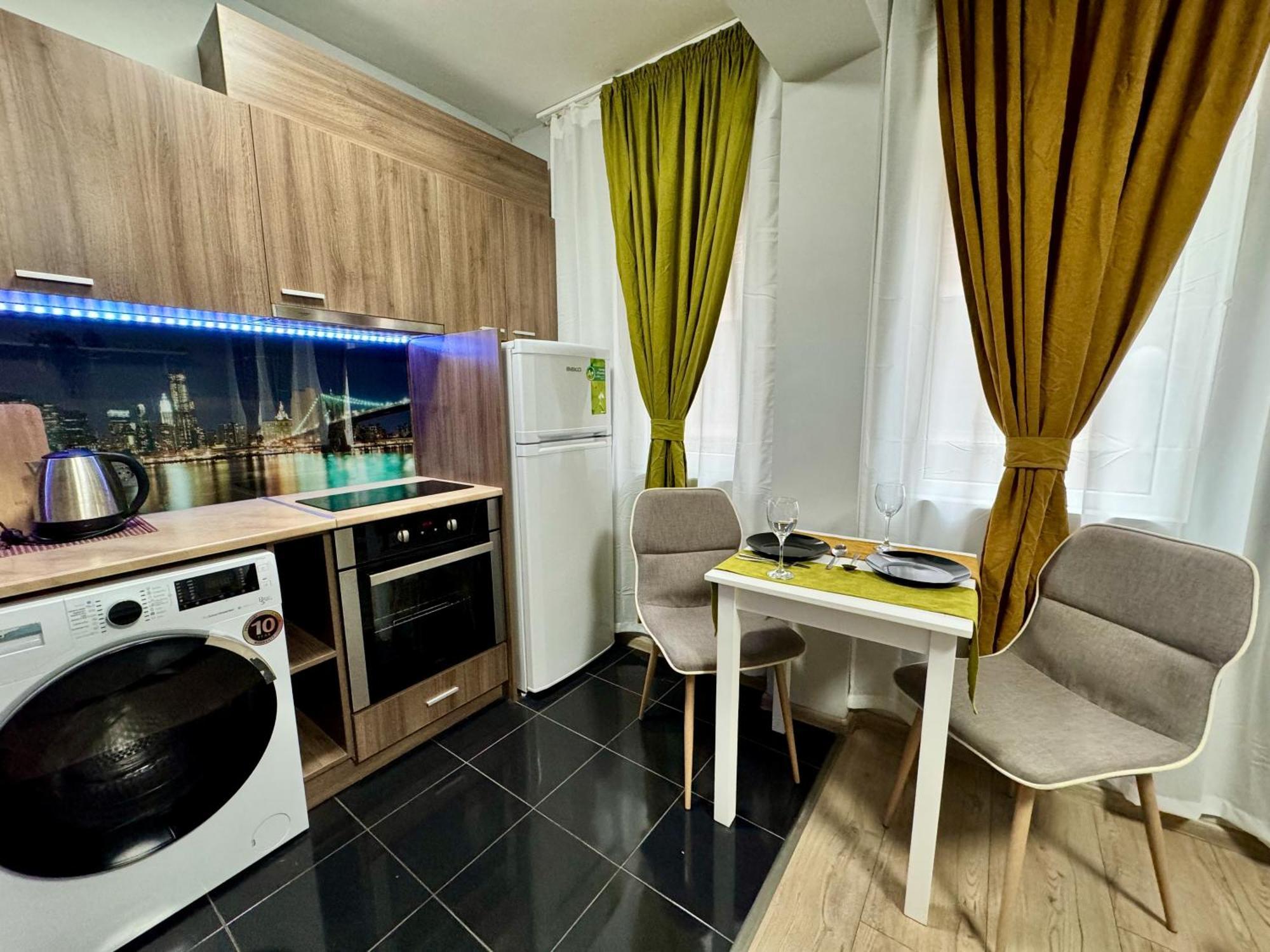 Central Studio Apartment - Varna City Exterior photo